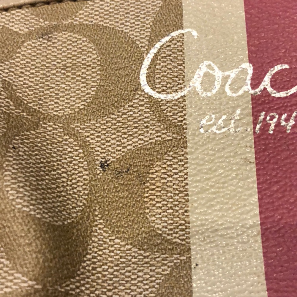 Coach clutch/makeup bag - Picture 4 of 4